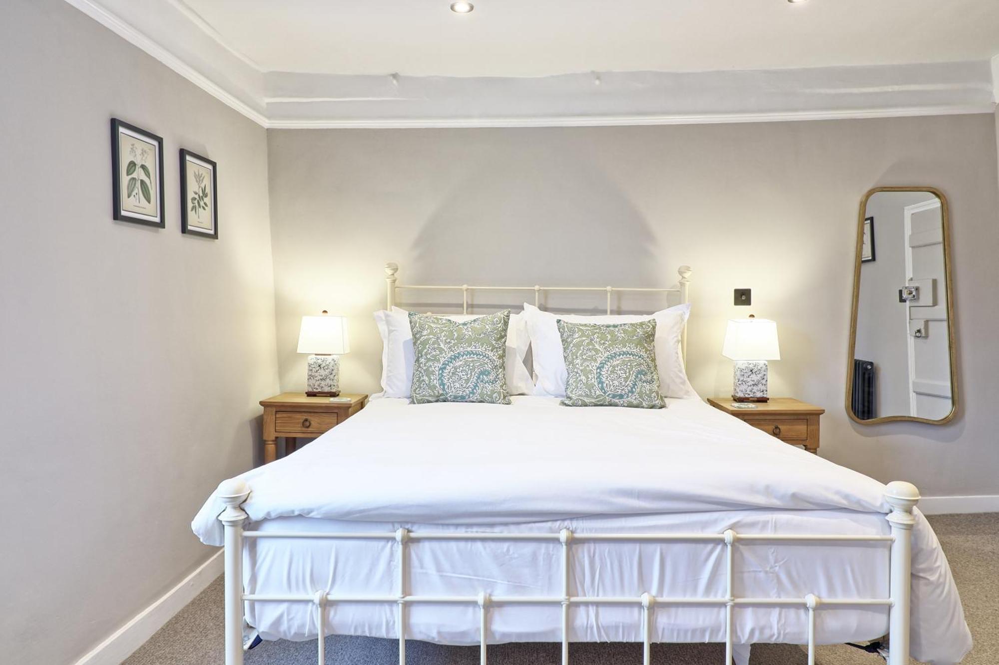 Ranfield'S Brasserie Hotel Rooms Coggeshall Esterno foto