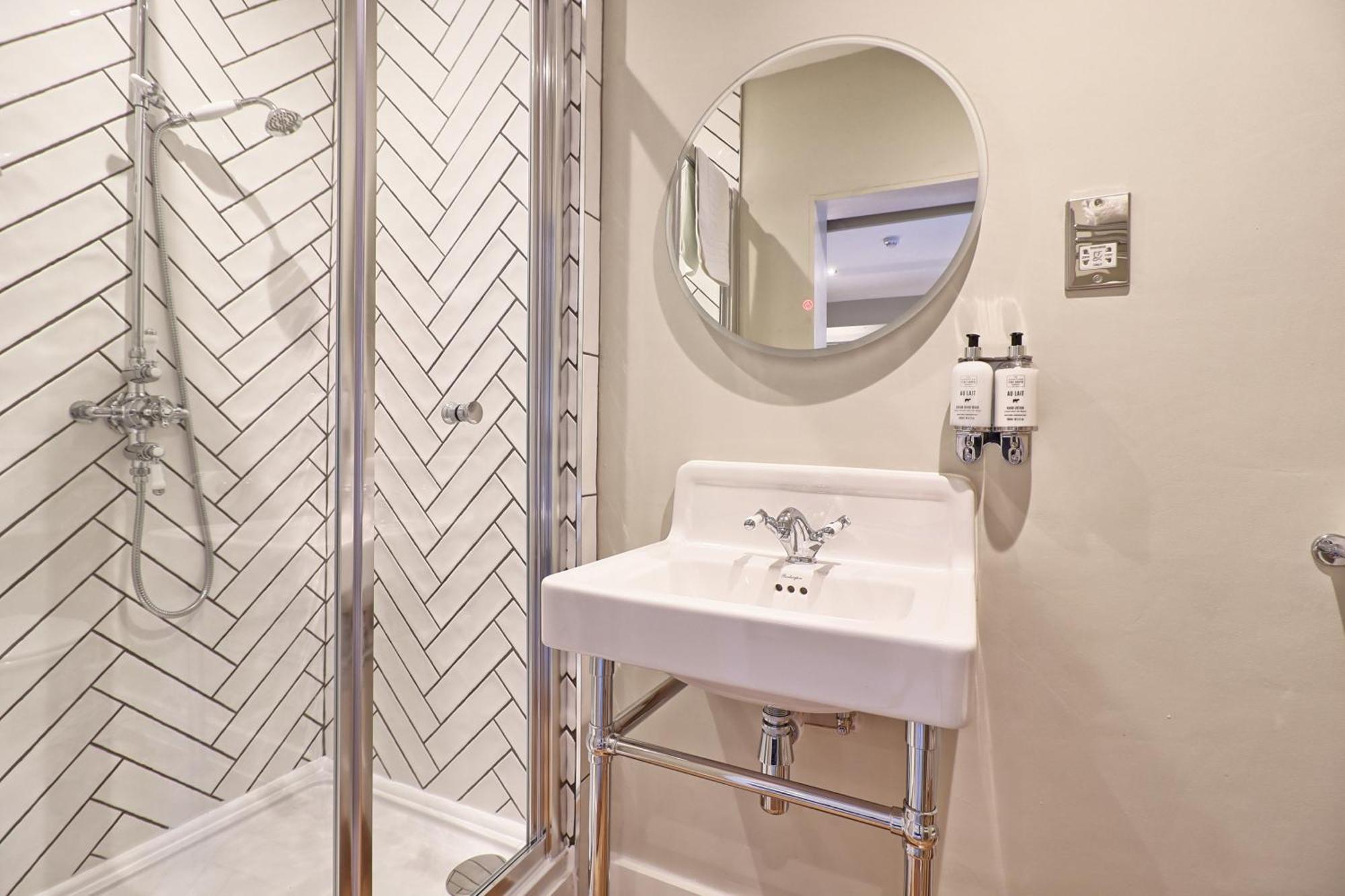 Ranfield'S Brasserie Hotel Rooms Coggeshall Esterno foto