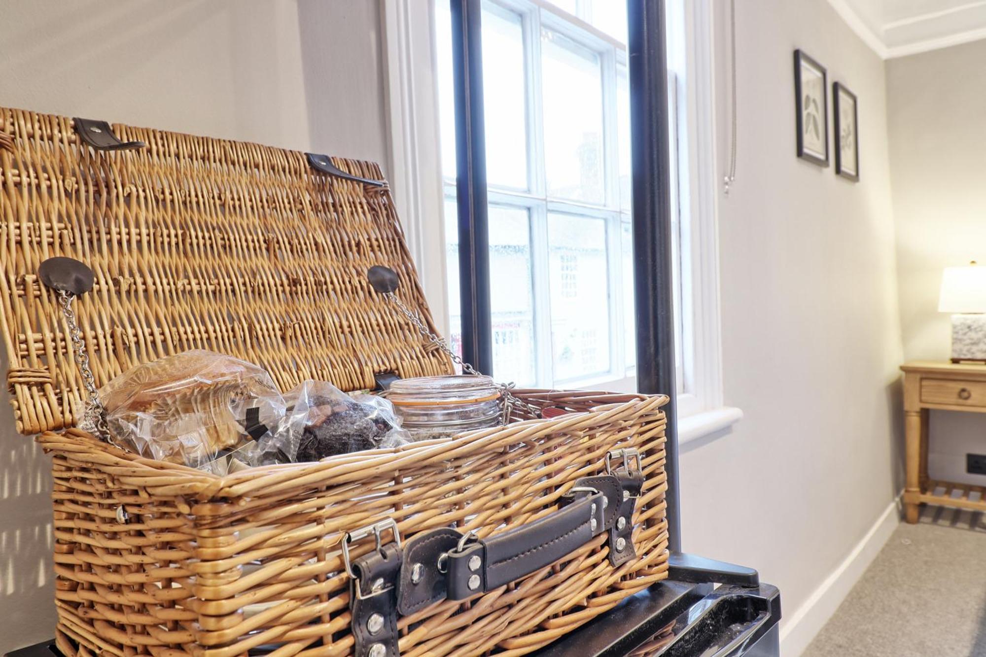 Ranfield'S Brasserie Hotel Rooms Coggeshall Esterno foto