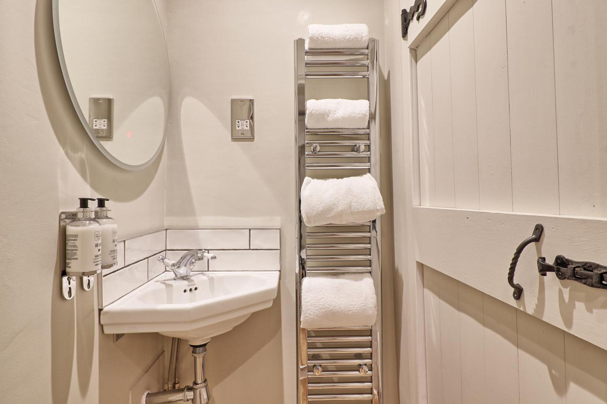 Ranfield'S Brasserie Hotel Rooms Coggeshall Esterno foto